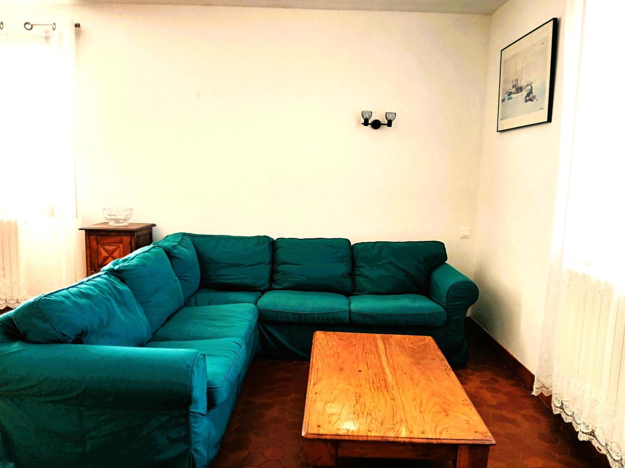 Spacieux Appartement Proche Centre Et Piscine Condom Ngoại thất bức ảnh